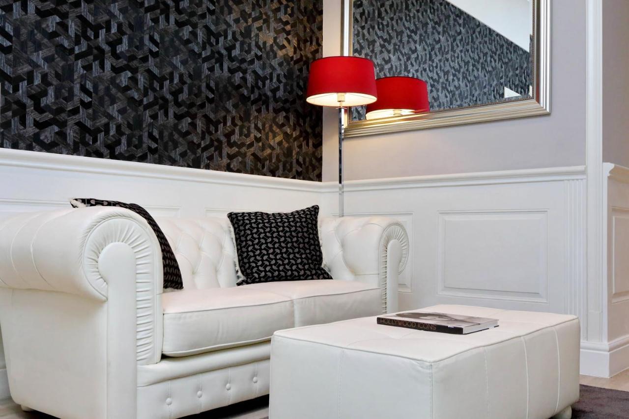 ซิสตินา ทเวนตี้ทรี ลักชัวรี รูม Hotel โรม ภายนอก รูปภาพ
