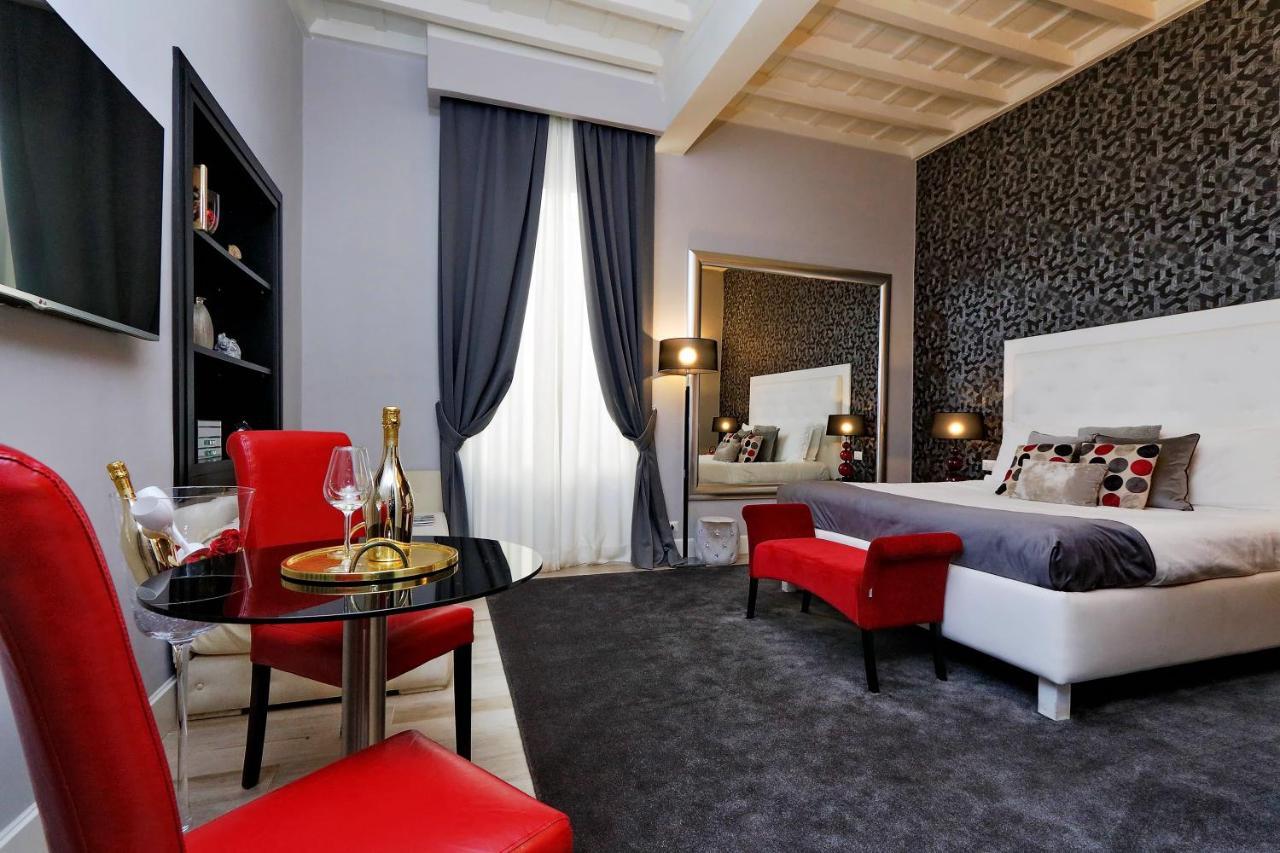 ซิสตินา ทเวนตี้ทรี ลักชัวรี รูม Hotel โรม ภายนอก รูปภาพ