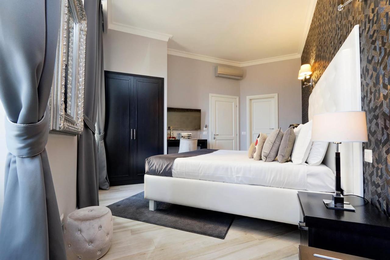 ซิสตินา ทเวนตี้ทรี ลักชัวรี รูม Hotel โรม ภายนอก รูปภาพ