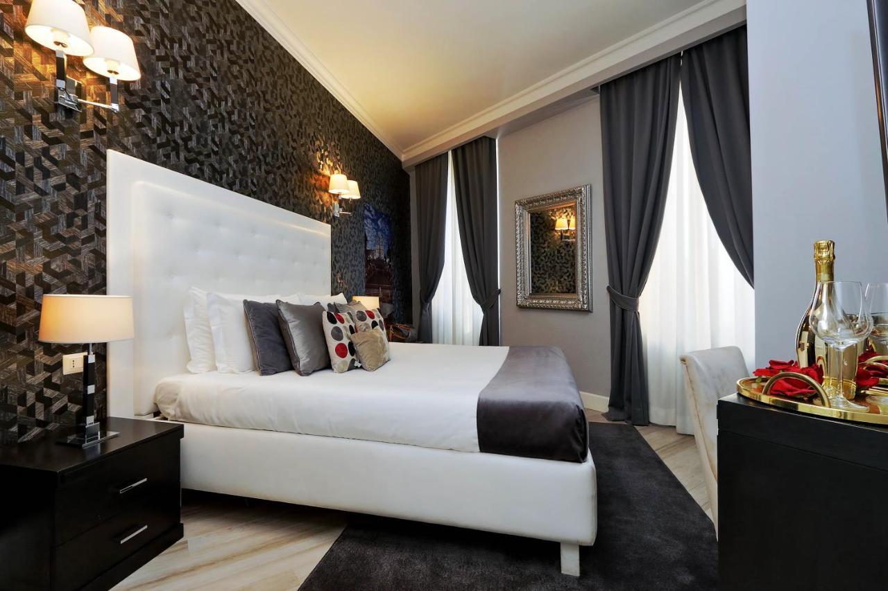 ซิสตินา ทเวนตี้ทรี ลักชัวรี รูม Hotel โรม ภายนอก รูปภาพ
