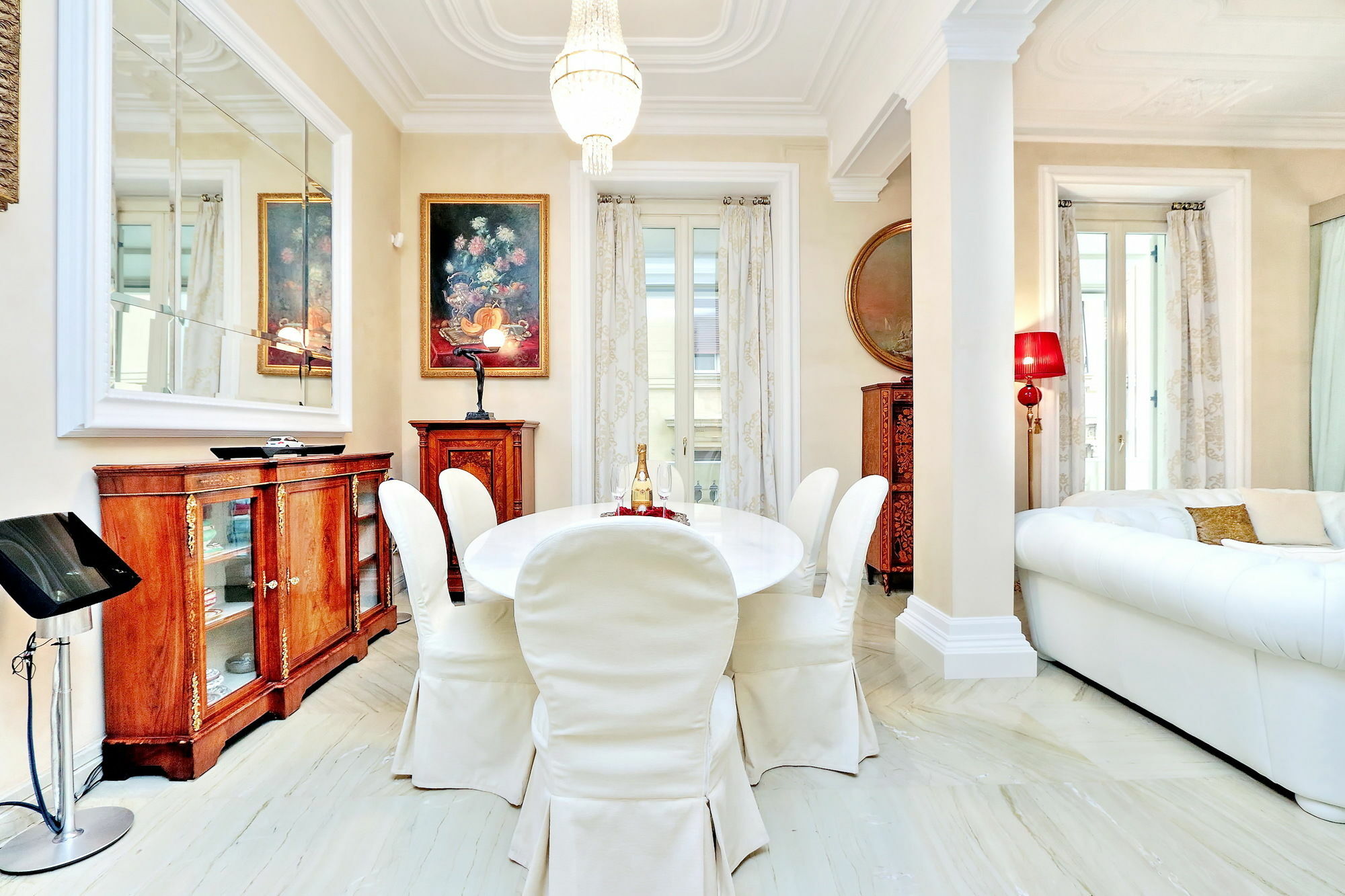 ซิสตินา ทเวนตี้ทรี ลักชัวรี รูม Hotel โรม ภายนอก รูปภาพ